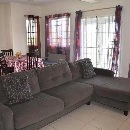 Oland - 2 Bedroom Apartment With Marina View